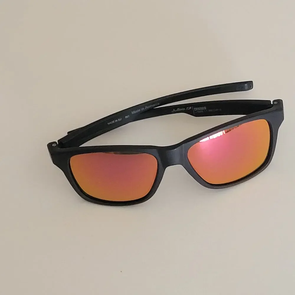 Julbo Kids Cruiser sunglasses durable matte black frame red mirror lenses